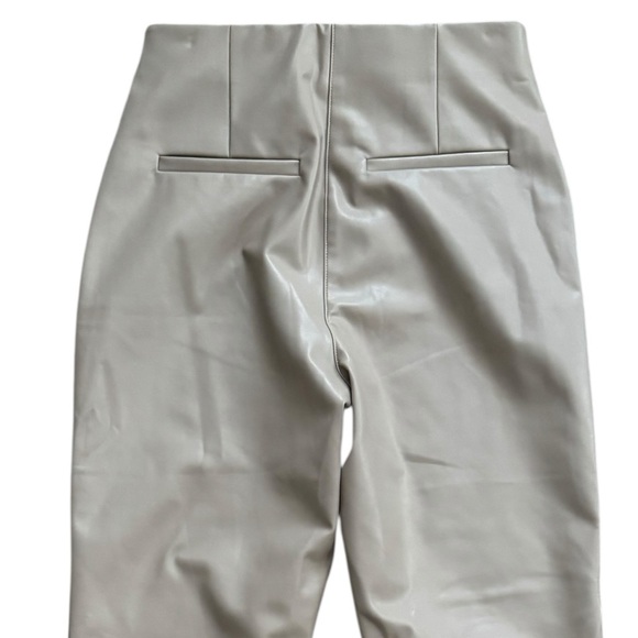 Abercrombie & Fitch Curve Love Vegan Leather Kick Flare Pants Tan/Beige Size 26 - Picture 5 of 8